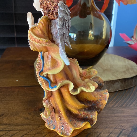 Magical Christmas Collection Sherwood’s - Picture 4 of 9